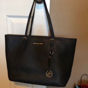 Michael Kors tote